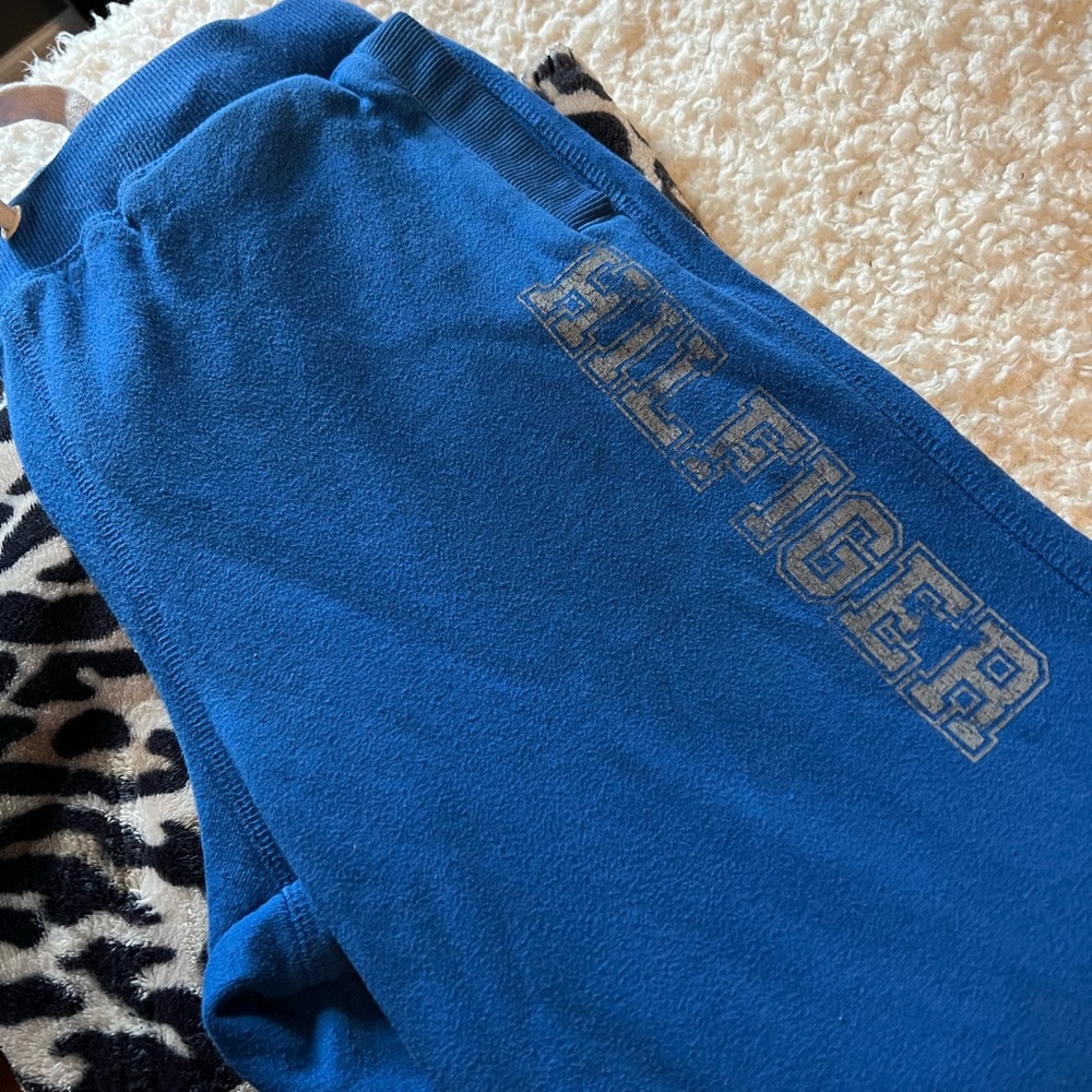 Tommy Hilfiger sweats